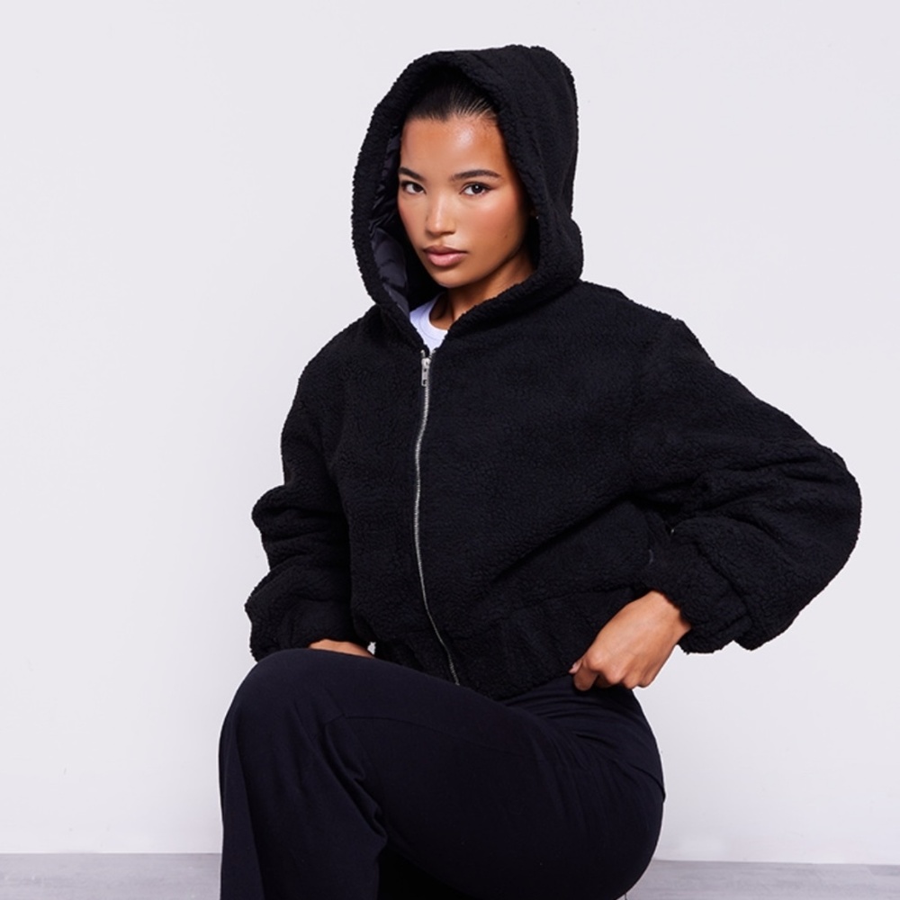 PrettyLittleThing Black Borg Teddy Hooded Zip Jacket, Size 12, NWT